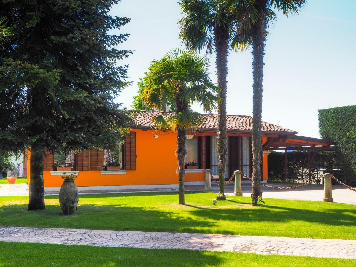 La Brigata Apartments Orange House Cavallino-Treporti Exterior photo